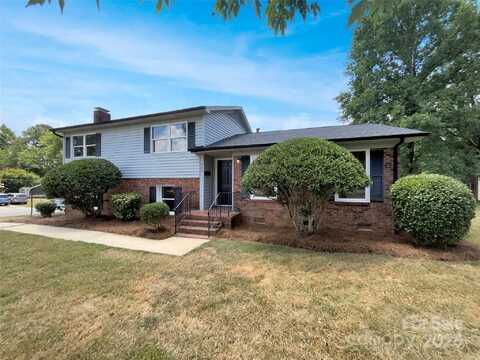 905 Lynhaven Drive, Gastonia, NC 28052