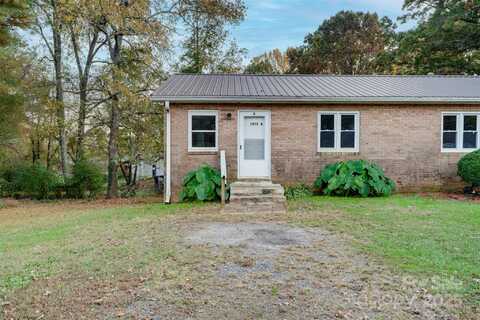 1813 Younger Avenue, Statesville, NC 28677