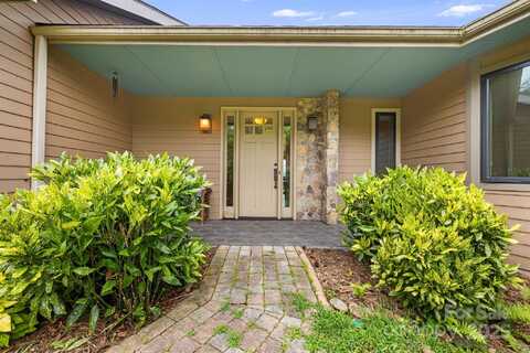 16 Pearl Mountain Ridge, Leicester, NC 28748