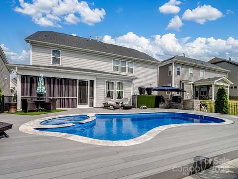 15213 Shallow Ridge Road, Charlotte, NC 28278