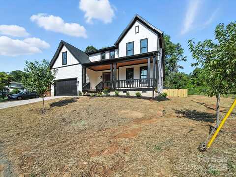 1807 Kennesaw Drive, Charlotte, NC 28216