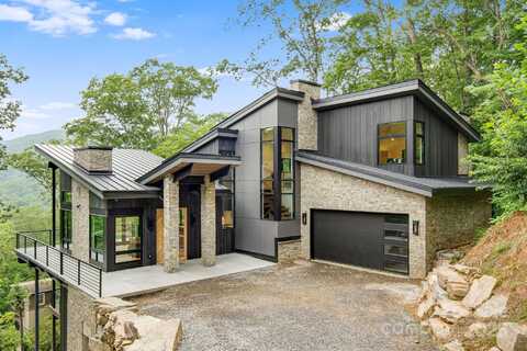 371 Oklahoma Road, Montreat, NC 28757
