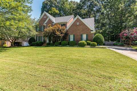 7111 Weddington Brook Drive, Matthews, NC 28104