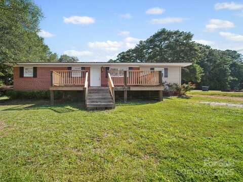 15 Woodland Drive, Polkton, NC 28135
