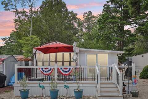 37 Wildwood Ave, Dennisville, NJ 08270