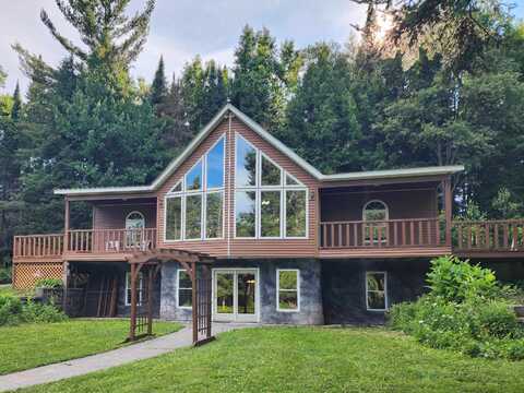 29 Dexter Rd., Saint Regis Falls, NY 12980