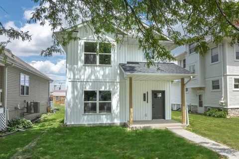 408 4th Avenue SW, Cedar Rapids, IA 52404