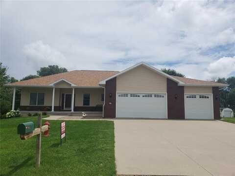 43 Prairie Drive, Walker, IA 52352