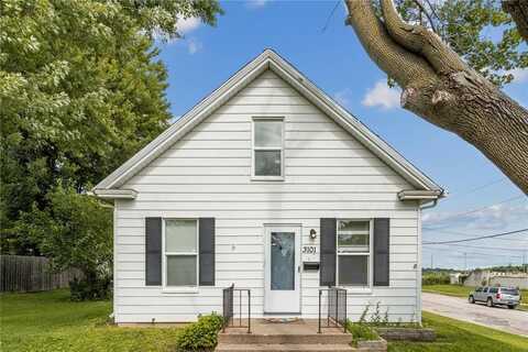 3101 C Avenue NE, Cedar Rapids, IA 52402