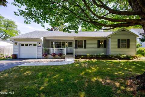 2076 Baker Avenue, Niskayuna, NY 12309
