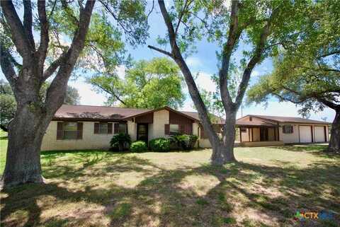 2388 US Highway 77 S, Hallettsville, TX 77964