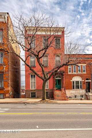 47 Ten Broeck Street, Albany, NY 12210