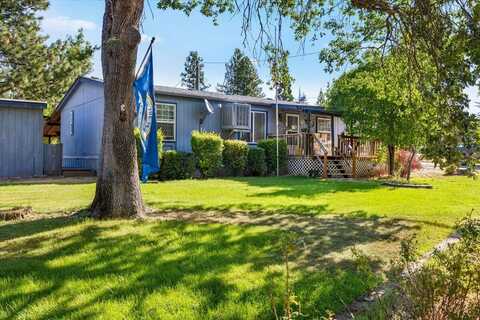 180 Glass Lane, White City, OR 97503