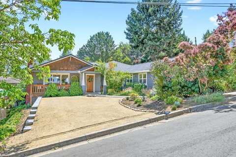 1108 Park Street, Ashland, OR 97520