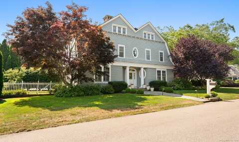 3 Sea Meadows Lane, Waterford, CT 06385