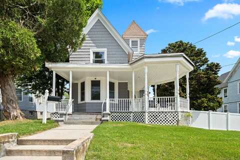 163 Willetts Avenue, New London, CT 06320