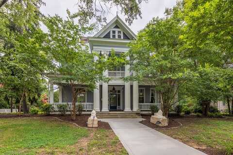 1421 N Main Street, South Boston, VA 24592