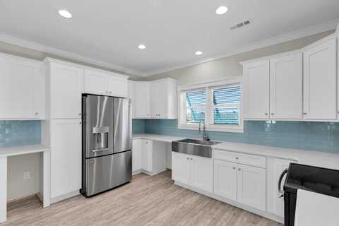 106 Waters Way, Islamorada, FL 33036
