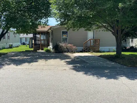 1672 Doub Street, Greenwood, IN 46143