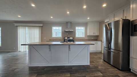 6430 Tarragon Way, Fenton, MI 48430