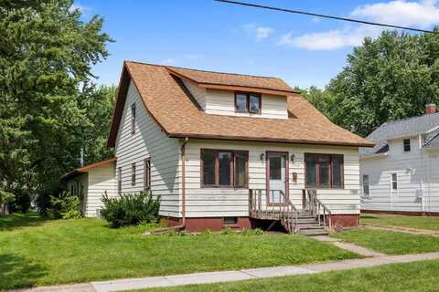 713 E 5TH STREET, Marshfield, WI 54449