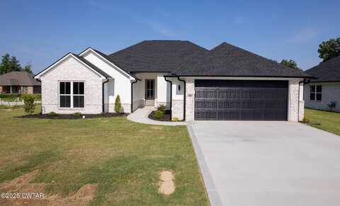 59 Grande Pines Cove, Jackson, TN 38305