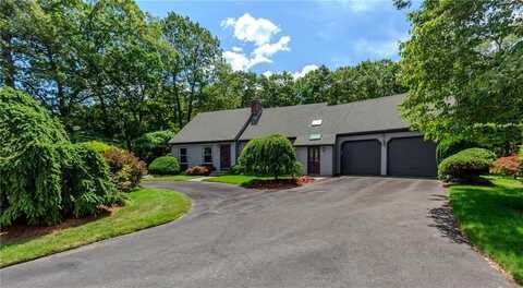 41 Holly Hill Lane, Cranston, RI 02921
