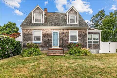 53 Admiral Kalbfus Road, Newport, RI 02840