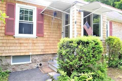 4 Harrison Lane, Newport, RI 02840