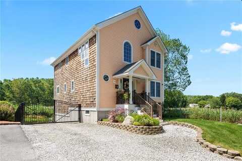 16 Capen Street, Warwick, RI 02889
