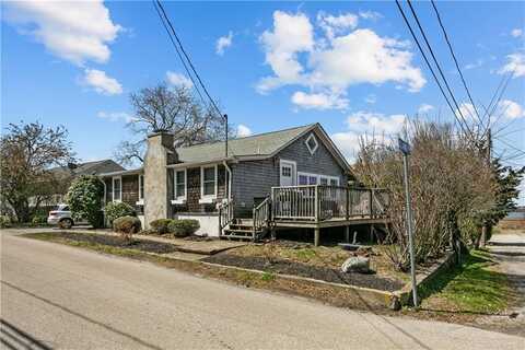 1024 ANTHONY Road, Portsmouth, RI 02871