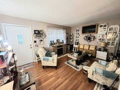 505 Augusta Ave., Thomasville, GA 31792