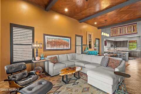 12470 N Sunrise Shadow Drive, Marana, AZ 85658