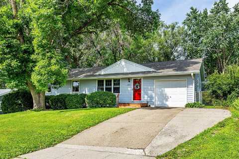 4210 SE 13th Street, Des Moines, IA 50315