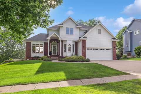 6828 Morningside Circle, Johnston, IA 50131