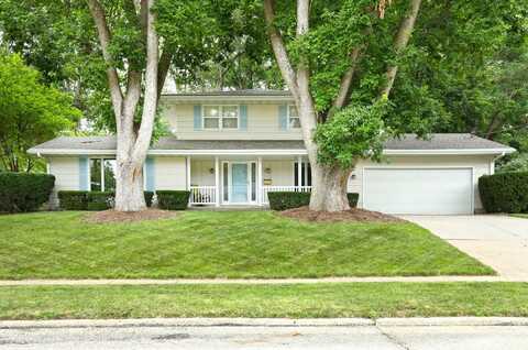 1055 21st Street, West Des Moines, IA 50265