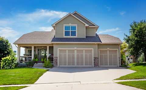 2688 NW 152nd Street, Clive, IA 50325
