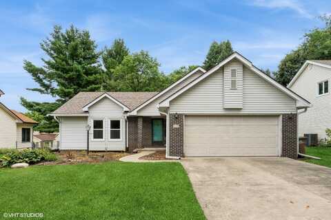 409 Hawthorn Circle, Pleasant Hill, IA 50327