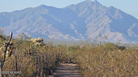 7081 E Cactus Patch Way, Sahuarita, AZ 85629
