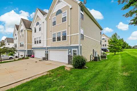 1160 SE Village View Lane, Ankeny, IA 50021