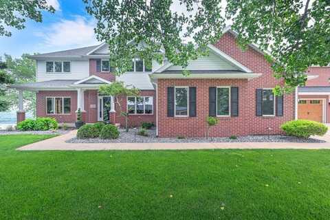 1620 Justin, Dubuque, IA 52001