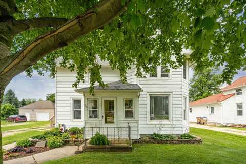 708 N Franklin, Manchester, IA 52057