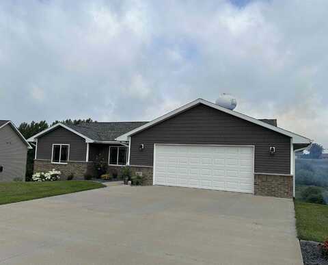 405 N Blake, East Dubuque, IL 61025