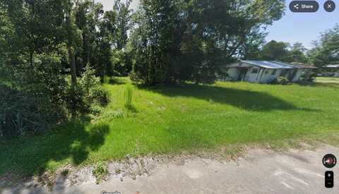 240 E Chipola Avenue, Wewahitchka, FL 32465