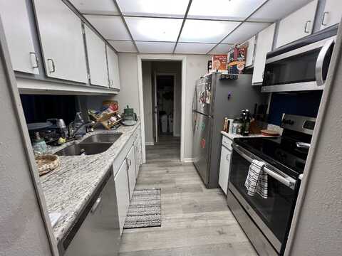 116 Westwood Dr, Tallahassee, FL 32304