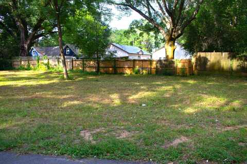 289 CROSS DR Drive, Crestview, FL 32536