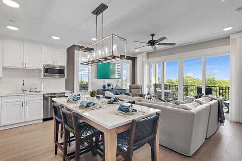204 Henderson Resort Way, Destin, FL 32541