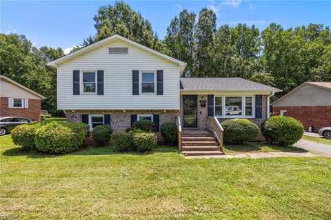 2957 Bainbridge Drive, Winston Salem, NC 27105