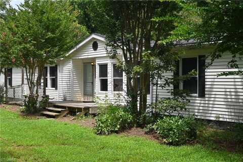1070 Oliver Lane, Westfield, NC 27053