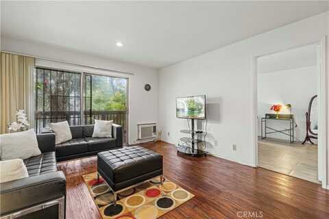 525 S Ardmore Ave 127, Los Angeles, CA 90020